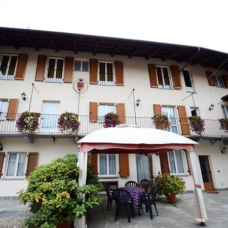 Albergo Venaria Reale Da Matteo Narzole Exterior foto